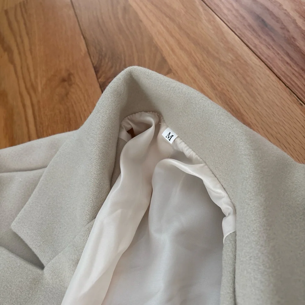 Fringed Cream Women's Jacket - Picture 2 of 3